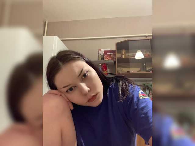 Juliasa3939's BongaCams show and profile