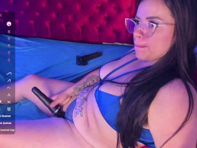 Saamanthaa Saamanthaa