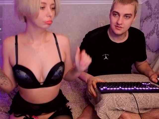 BlondIce webcam