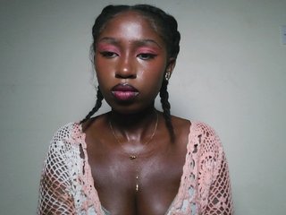 Boughie-birdy Porn Show