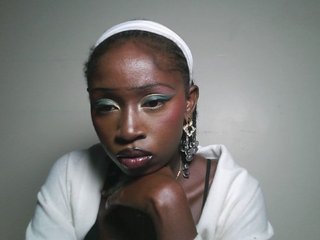 Boughie-birdy Porn Show