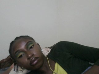 Boughie-birdy Porn Show