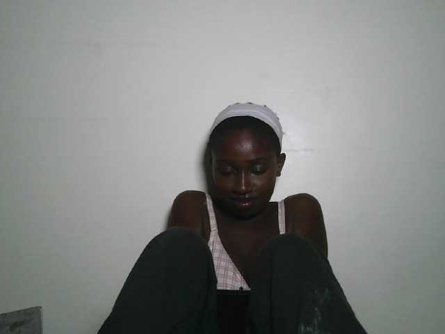 Sexxytrinityy's BongaCams show and profile