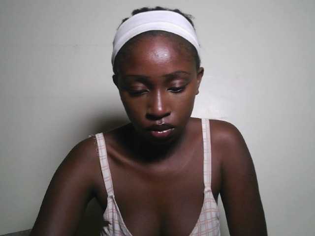 Sexxytrinityy's BongaCams show and profile