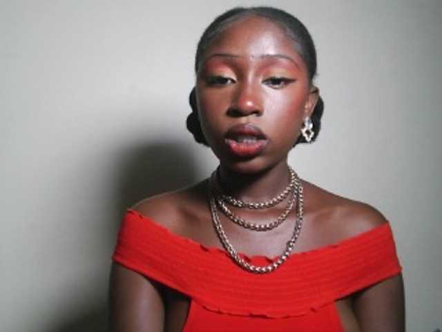 Sexxytrinityy's BongaCams show and profile