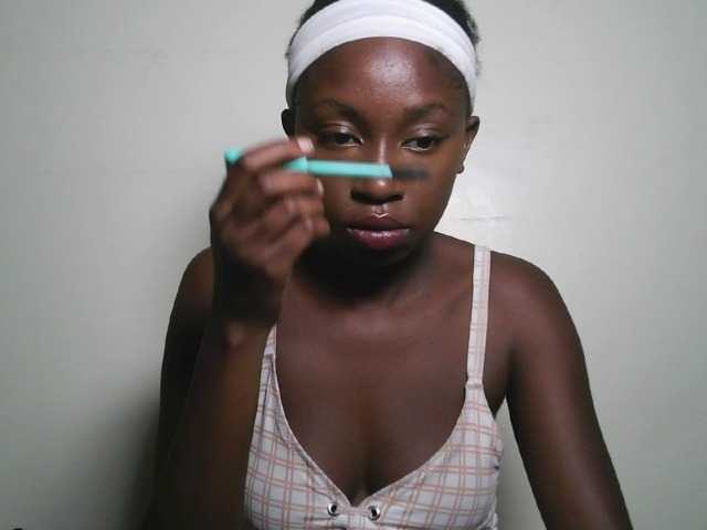 Sexxytrinityy's BongaCams show and profile