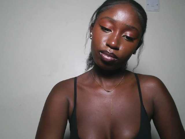 Sexxytrinityy's BongaCams show and profile