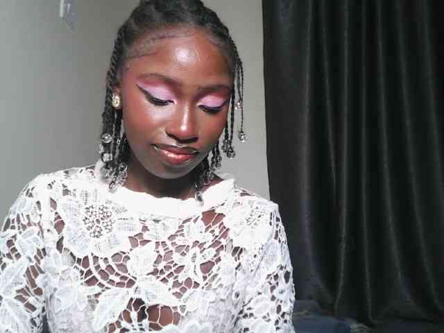 Boughie-birdy webcam