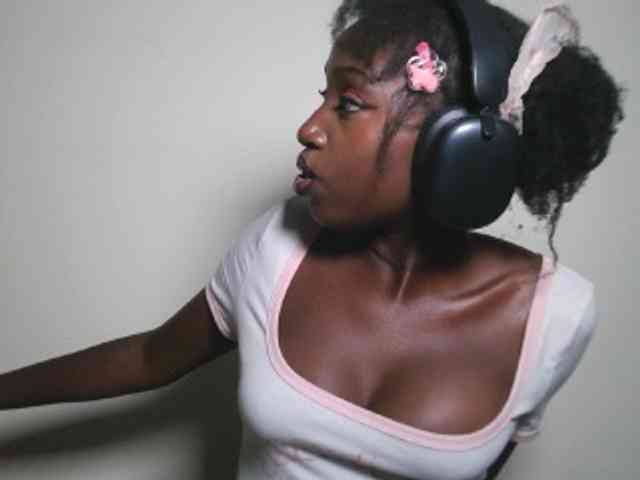 Boughie-birdy webcam