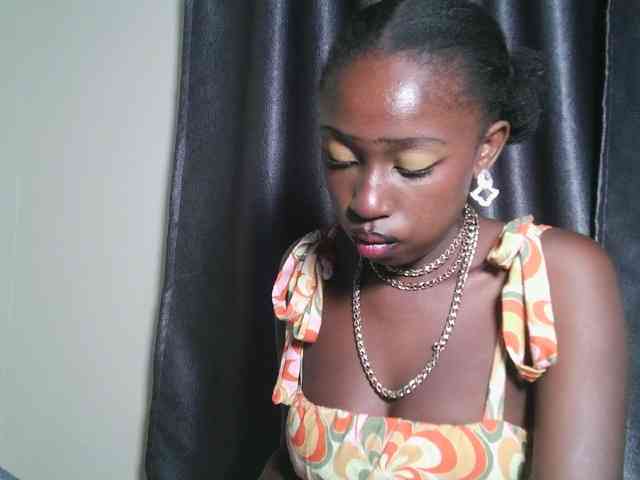 Boughie-birdy webcam