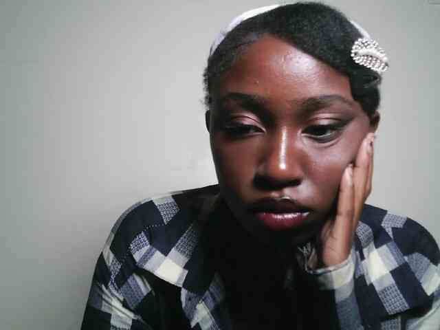 Boughie-birdy webcam