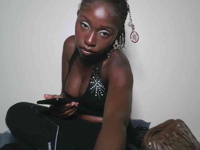 Boughie-birdy webcam