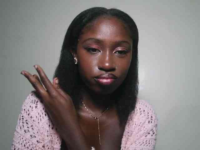 Boughie-birdy webcam