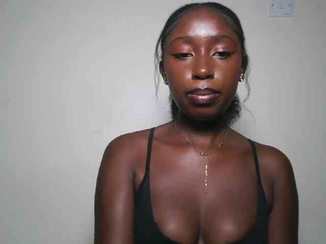 Boughie-birdy webcam