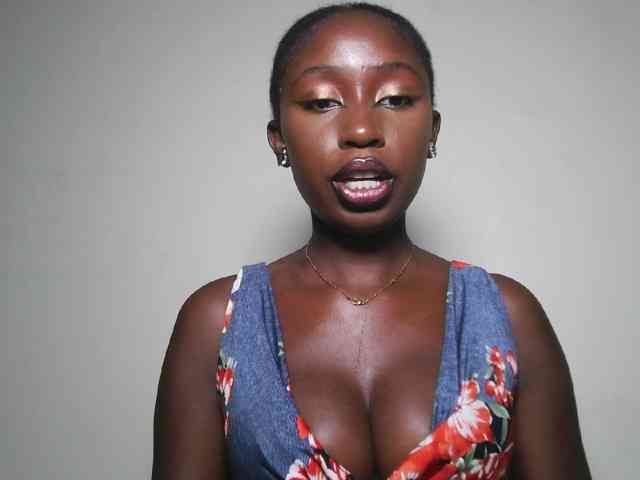 Boughie-birdy webcam