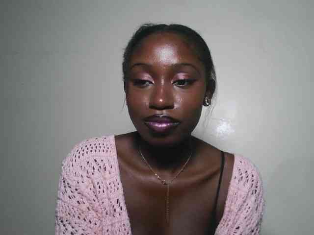 Boughie-birdy webcam