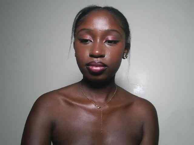 Boughie-birdy webcam