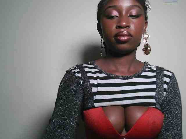 Boughie-birdy webcam