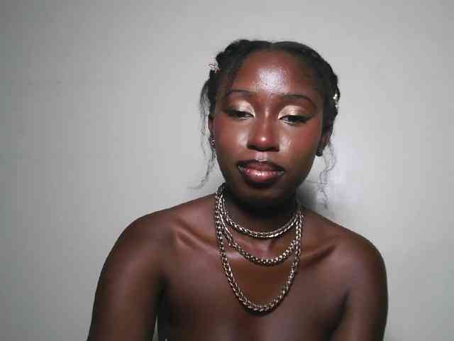 Boughie-birdy webcam