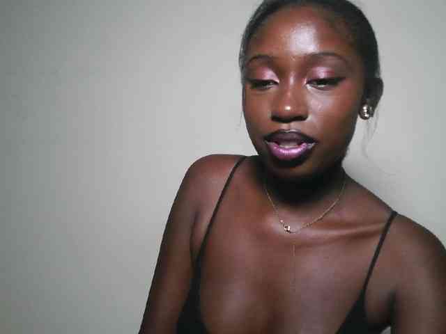 Boughie-birdy webcam