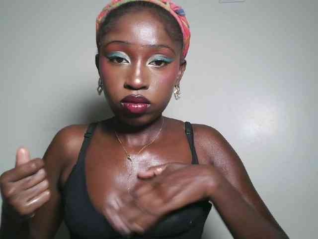 Boughie-birdy webcam