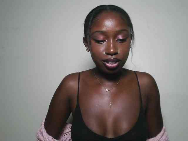 Boughie-birdy webcam