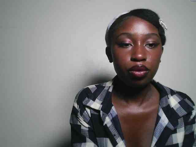 Boughie-birdy webcam