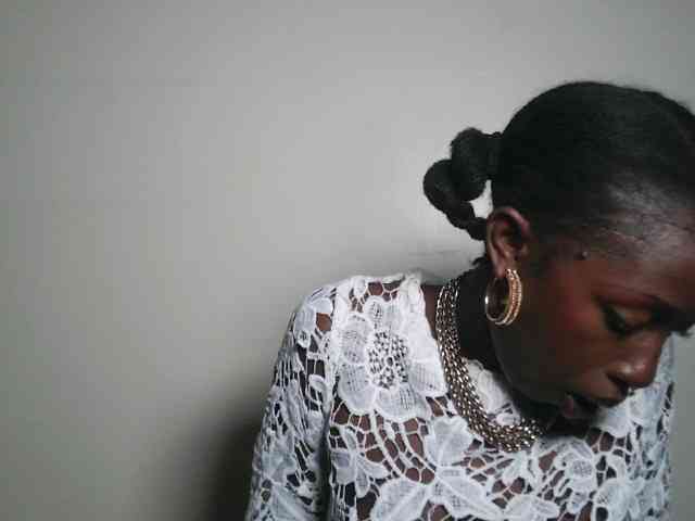 Boughie-birdy webcam