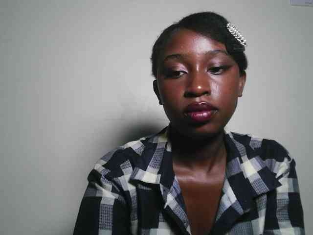 Sexxytrinityy Live Webcam on BongaCams