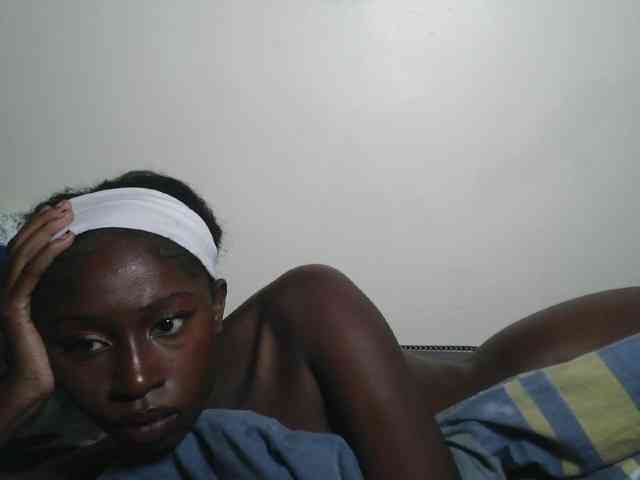 Boughie-birdy webcam