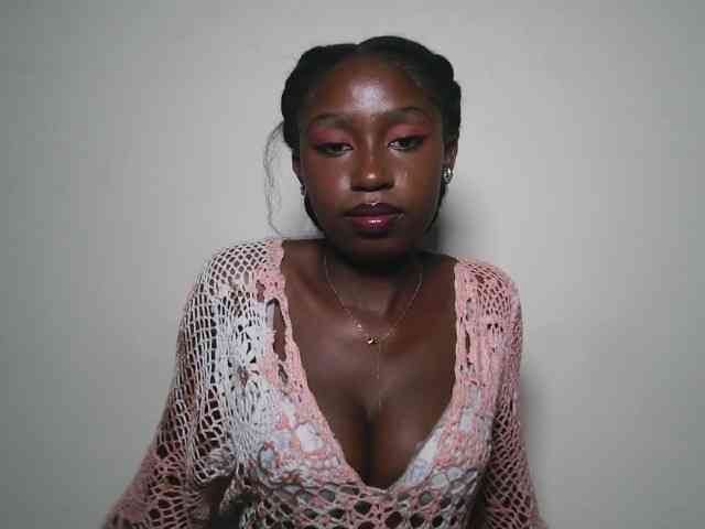 Boughie-birdy webcam