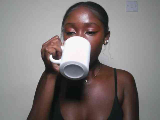 Boughie-birdy webcam