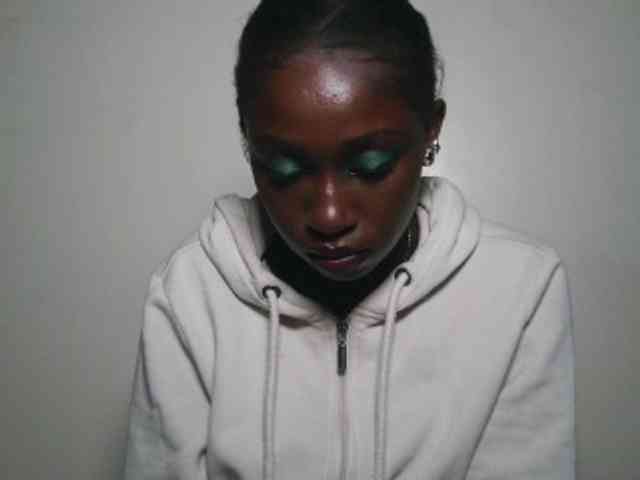 Boughie-birdy webcam