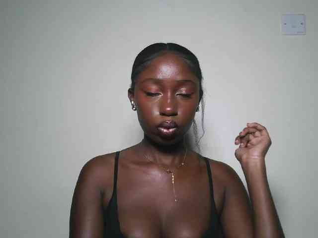 Boughie-birdy webcam