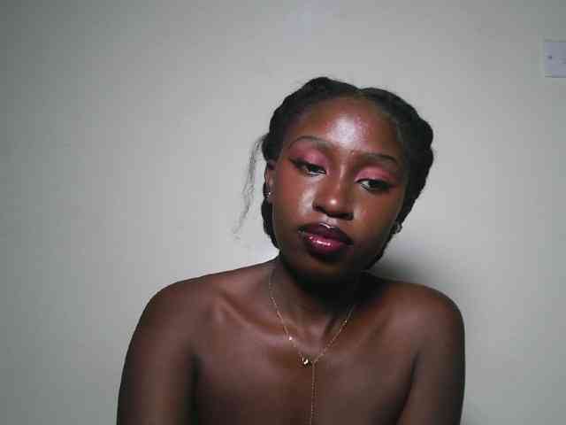 Boughie-birdy webcam