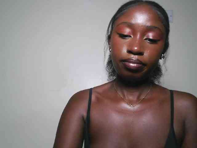 Boughie-birdy webcam