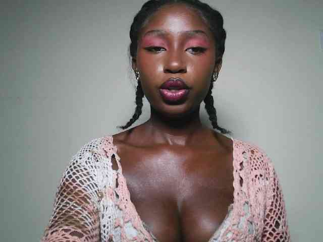 Boughie-birdy webcam