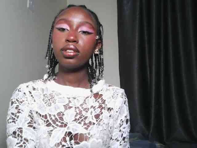 Boughie-birdy webcam