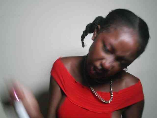 Boughie-birdy webcam