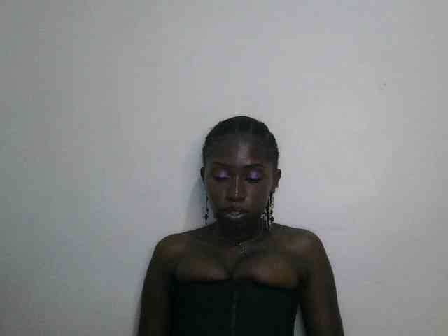 Boughie-birdy webcam