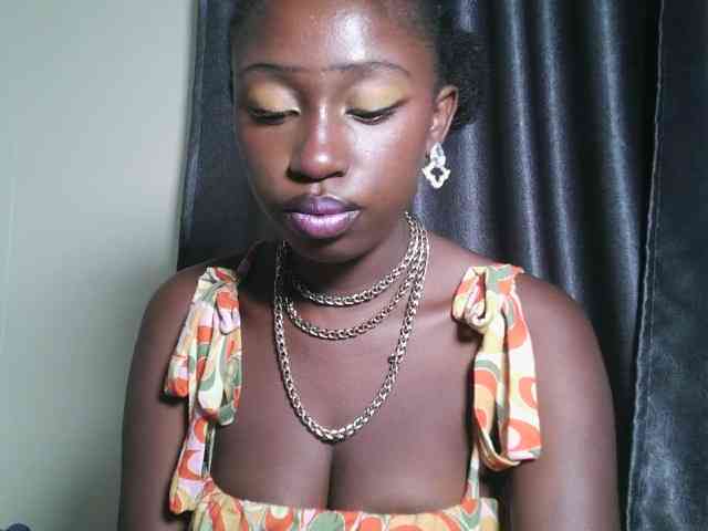 Boughie-birdy webcam