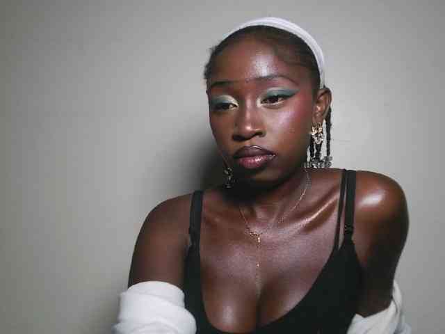 Boughie-birdy webcam