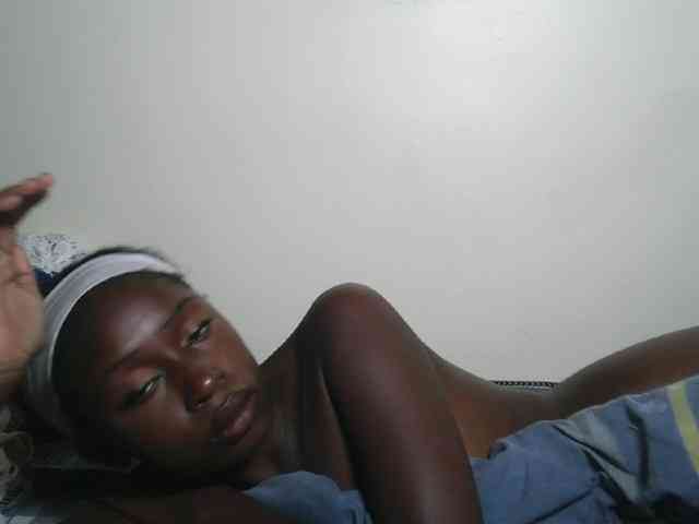 Boughie-birdy webcam