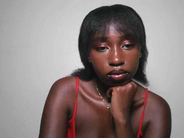 Boughie-birdy webcam