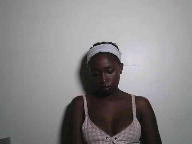 Boughie-birdy webcam