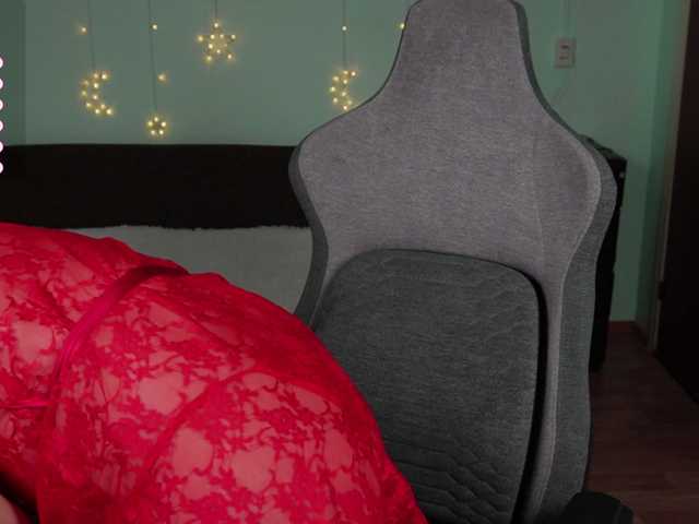 sexylinsy1's BongaCams show and profile