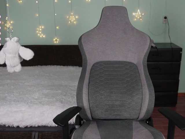 sexylinsy1's BongaCams show and profile