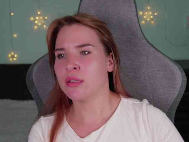 sexylinsy1 Live Webcam on BongaCams