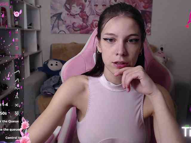 Kristy-Angel webcam