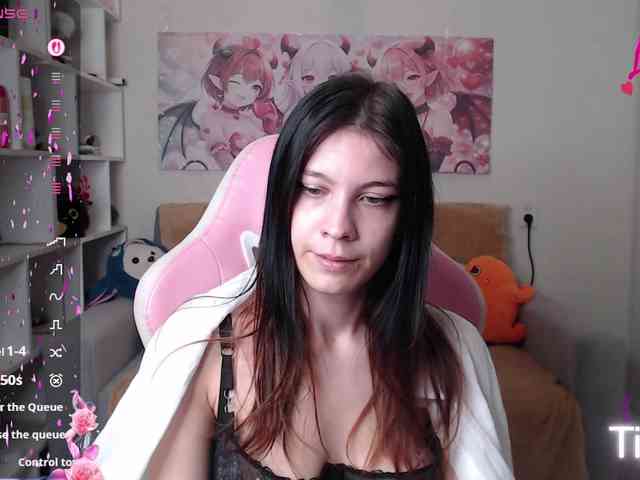 Kristy-Angel webcam